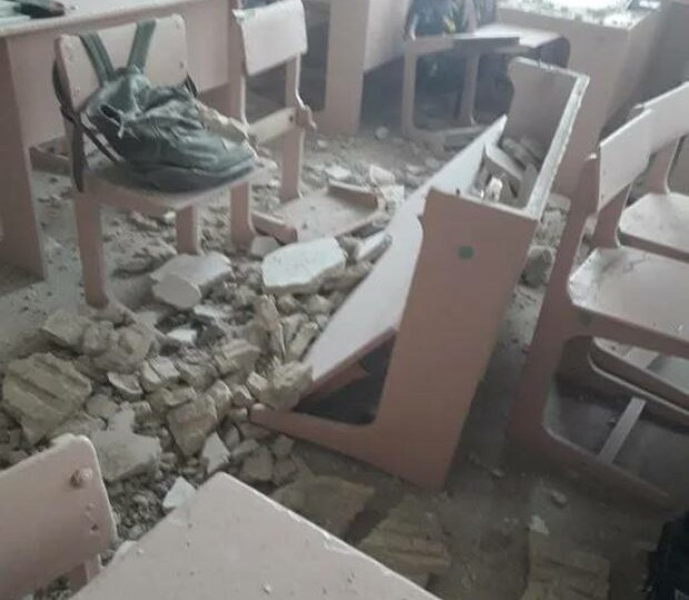В гимназии под Черниговом чуть не рухнул потолок на голову школьникам