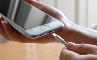 ЕС обяжет производителей гаджетов продавать зарядки отдельно от устройства