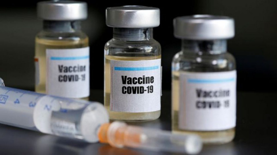 Появились новые данные об иммунитете от COVID-19 после вакцинации AstraZeneca и Pfizer