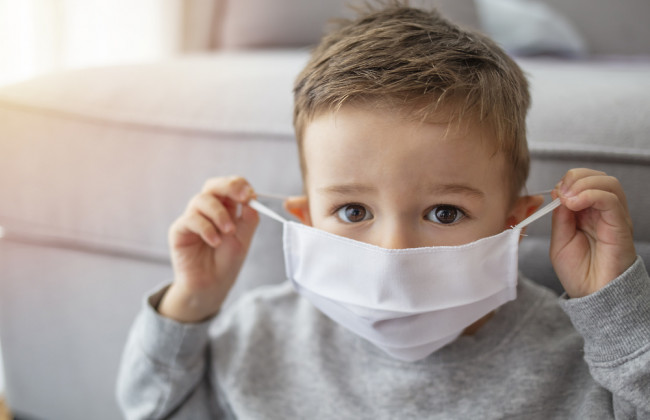 Стало известно, как дети и подростки переносят штамм «Дельта»