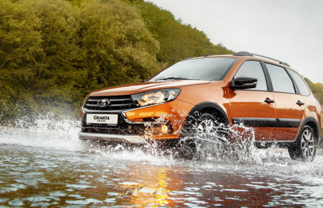 Складено рейтинг іномарок, які підходять для поганих доріг