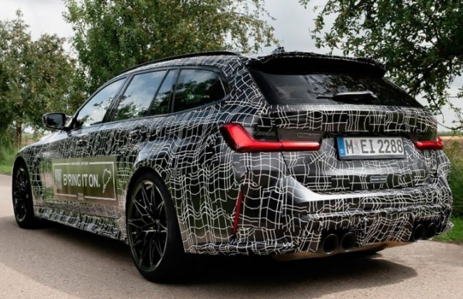 Появилось первое официальное фото универсала BMW M3