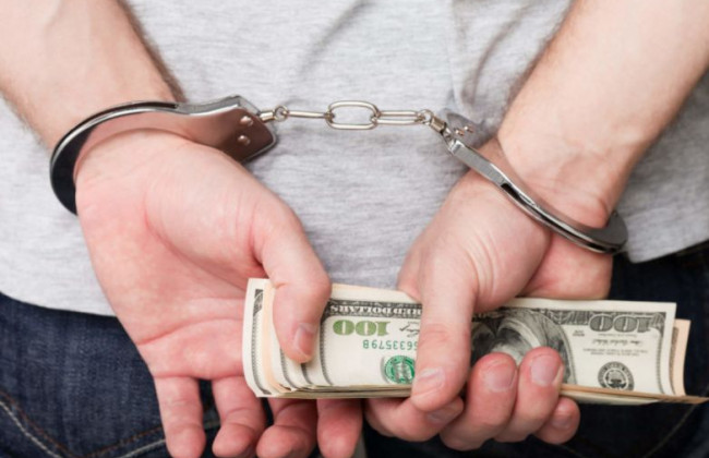 Податкова: Купівля майна без підтвердження джерела доходу – це злочин