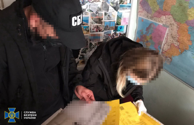 1600 грн за міжнародний COVID-сертифікат: в Івано-Франковську викрито схему підробки документів