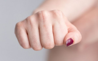 В Киеве накажут женщину, совершавшую домашнее насилие в отношении своего отца