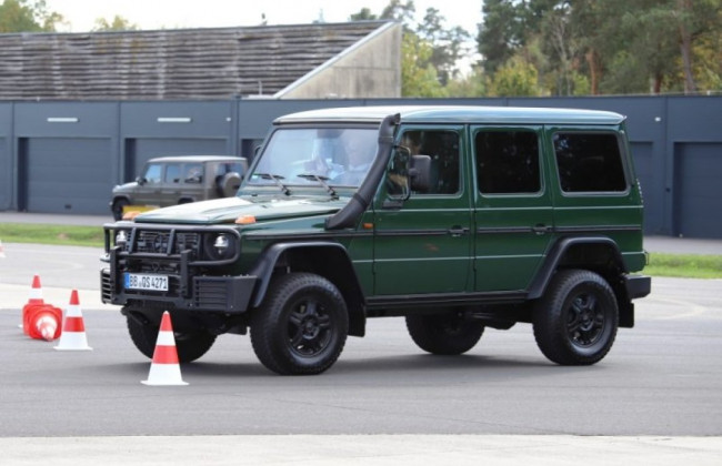 Компания Mercedes представила новый внедорожник на базе «Гелендвагена»
