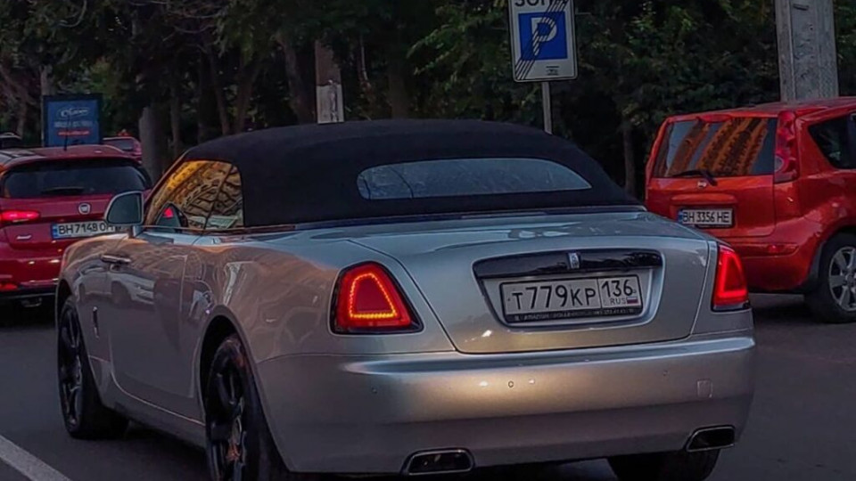В Одессе заметили редкий Rolls-Royce на российских номерах