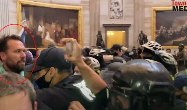 Олимпийский чемпион признал себя виновным в беспорядках в Капитолии США