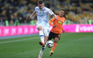 «Динамо» — «Шахтер»: динамовцы и горняки сыграли в Киеве без голов, видео