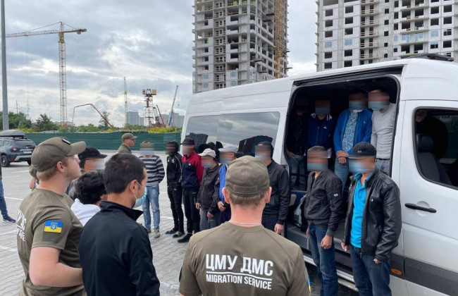 Міграційна служба Києва викрила понад 1,5 тисячі порушників правил перебування в Україні