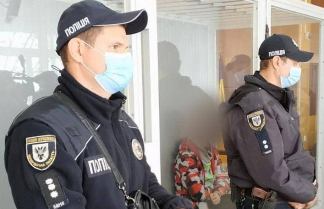 В супермаркете Чернигова убили полицейского: притащили его к кассе, уронили и избили