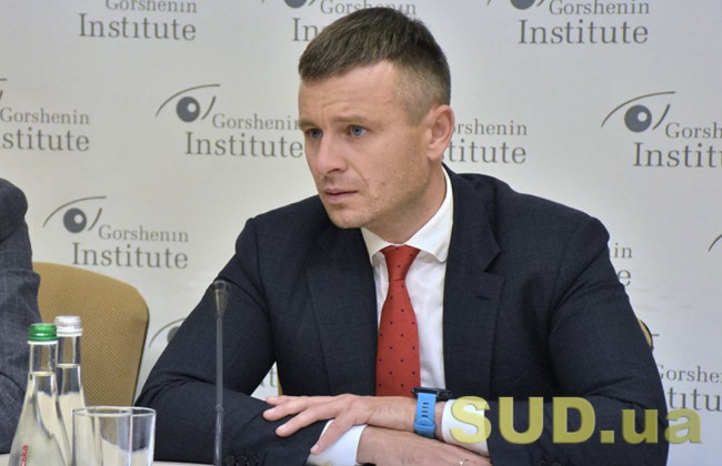 Министр финансов прокомментировал нападение на журналистов в «Укрэксимбанке»