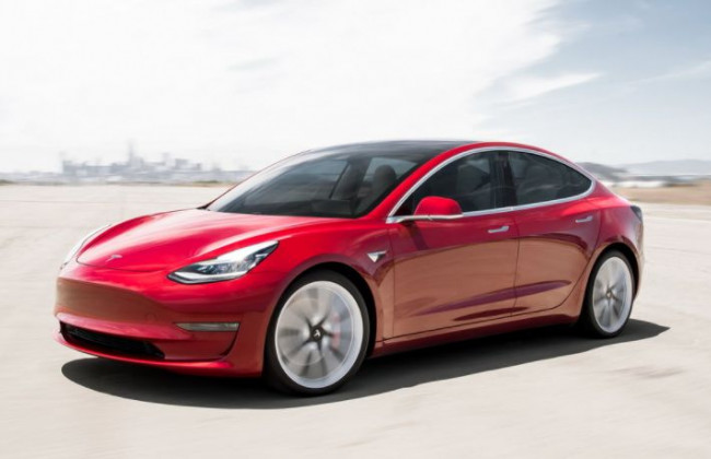 Назвали самые продаваемые электромобили в 2021 году