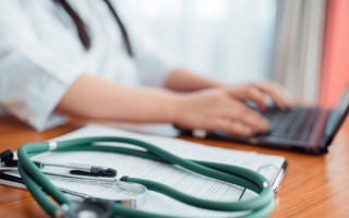 Чи можуть пацієнти без декларації з лікарем отримати е-лікарняний