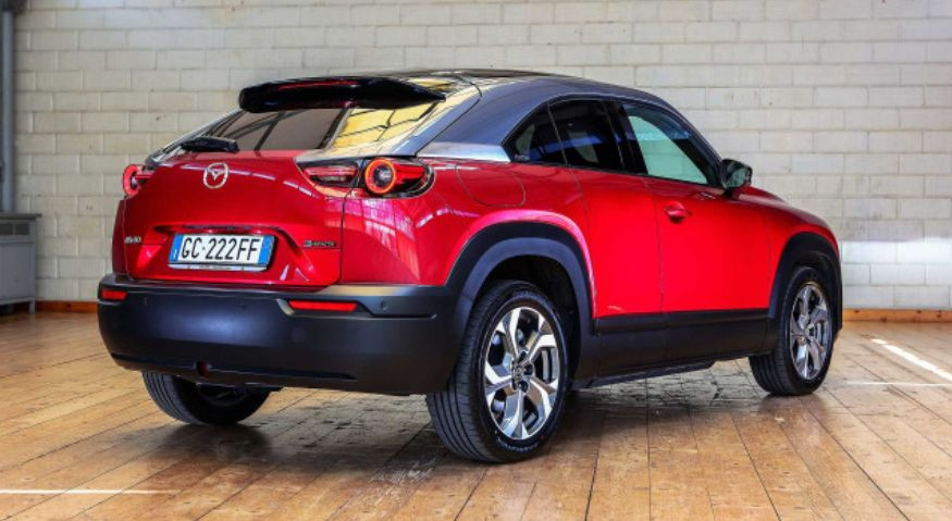 Mazda расширяет линейку внедорожников и кроссоверов