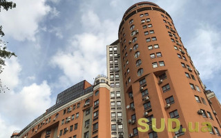 Трагедия в Киеве: 13-летняя девочка спрыгнула с 10 этажа