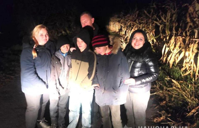 Сбежали из школы путешествовать: полиция нашла трех мальчиков под Киевом