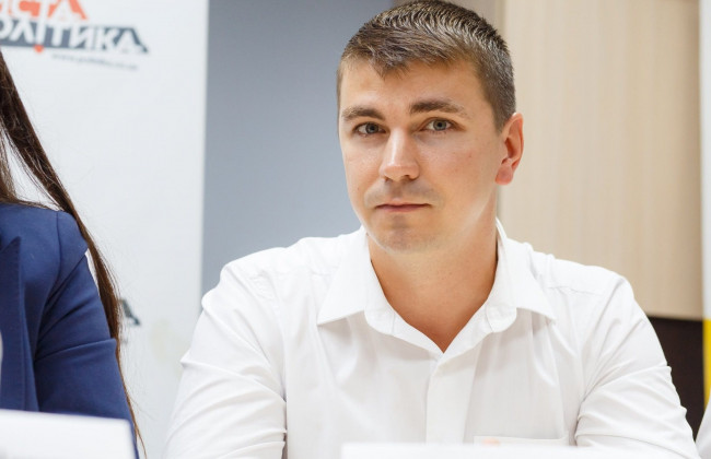 Не хотел ехать домой и употреблял алкоголь: раскрыли хронологию смерти Антона Полякова