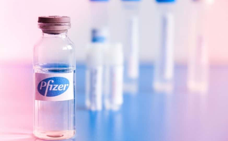 Какие побочные эффекты вызывает бустерная доза Pfizer: подробности