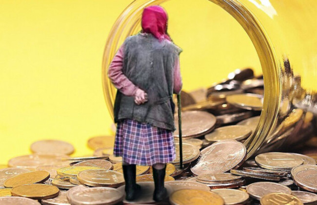 С 1 декабря в Украине вырастет минимальная пенсия: кого коснется повышение