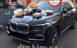 Киевляне наказали очередного «героя парковки»