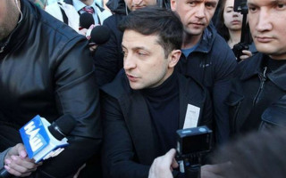 Только из-за охраны: Зеленский объяснил, почему живет на госдаче