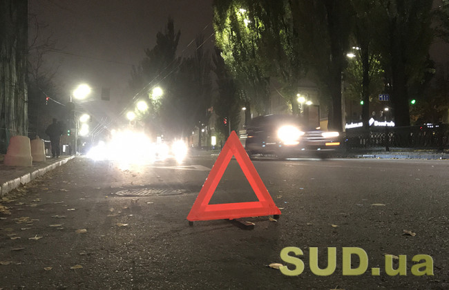 У Києві нетверезий водій збив на переході хлопця та намагався втекти