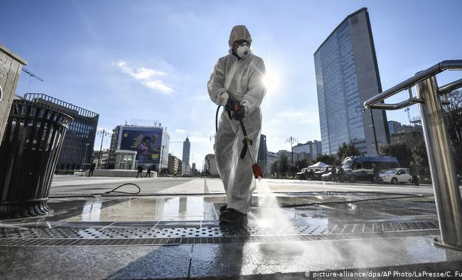 Коли закінчиться  пандемія COVID-19: у США дали прогноз