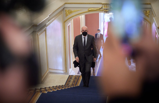 У ЄС наголосили на пріоритетності та необхідності боротьби з корупцією та завершенні судової реформи в Україні