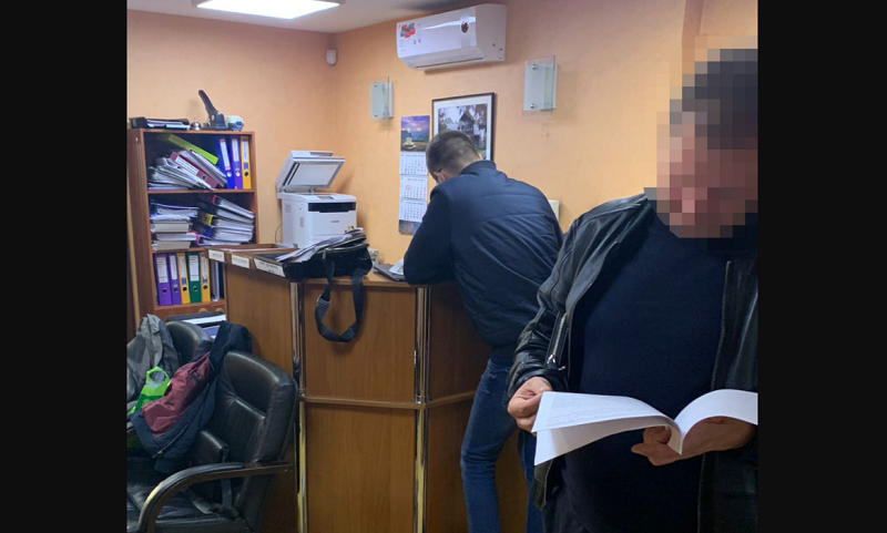 Благоустрій Андріївського узвозу: у розкраданні підозрюють керівників Подільської РДА