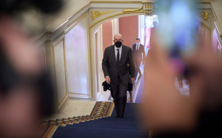 У ЄС наголосили на пріоритетності та необхідності боротьби з корупцією та завершенні судової реформи в Україні