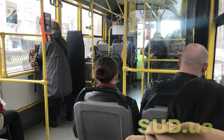 В Херсоне перебои в движении общественного транспорта из-за проверок норм карантина
