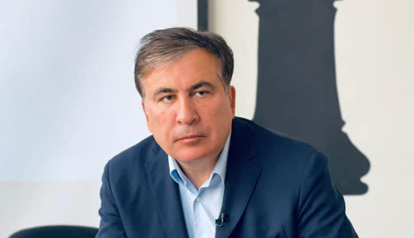 Есть отеки и плохо говорит: Саакашвили перевели в одиночную камеру