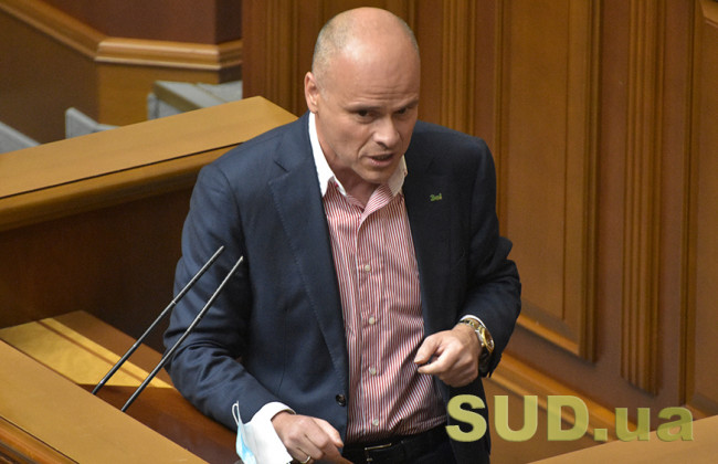 Невакцинованим особам заборонять доступ у Верховну Раду: Комітет Радуцького схвалив проект Постанови