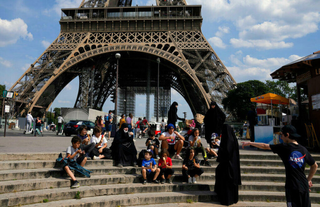 Во Франции хотят продлить применение «паспортов здоровья»