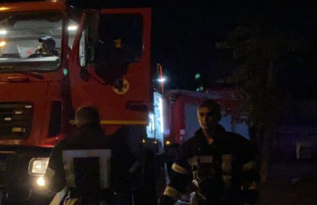 В Киеве в многоэтажке вспыхнул пожар, погиб мужчина
