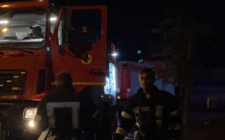 В Киеве в многоэтажке вспыхнул пожар, погиб мужчина