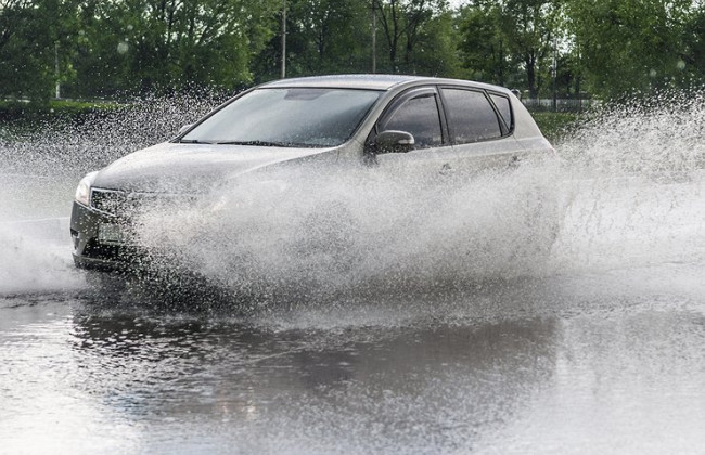 Гидроудар двигателя: последствия для автомобиля и как этого избежать