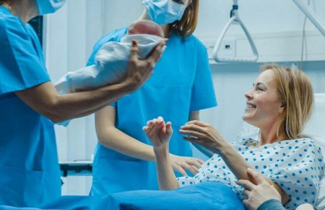 Стало известно, как коронавирус влияет на новорожденных