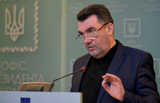 «Не помилково, а з помилками», — Данілов прокоментував ситуацію зі списком санкцій РНБО