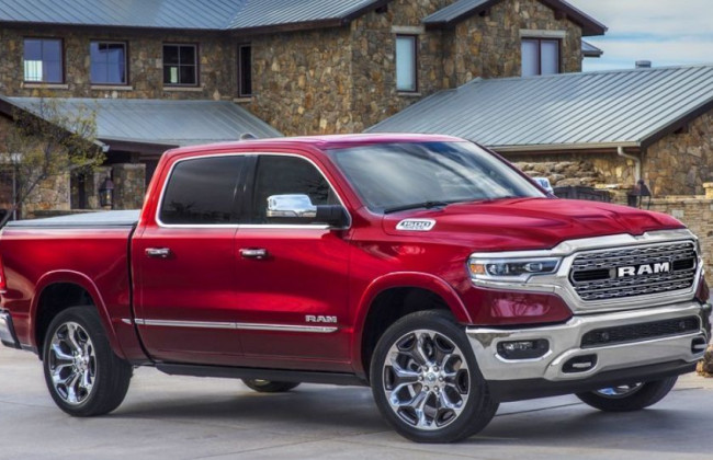 Назвали автомобили с лучшими сиденьями