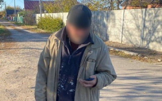 «Давай знакомиться, иначе всех взорву», — под Киевом горе-ухажер угрожал женщине гранатой