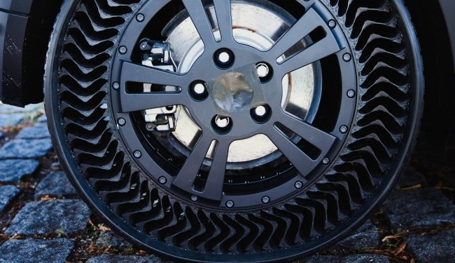 Впервые шинам не нужна подкачка и не страшны проколы: что за новинка
