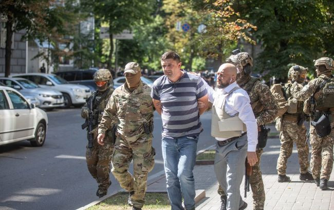 В Киеве будут судить мужчину, который с гранатой захватил Кабмин