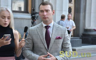 Во фракции «Голос» утверждают, что уволили Ярослава Железняка, но он и партия это отрицают