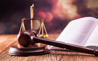 За яких умов суд розглядає в порядку окремого провадження справи про встановлення юридичного факту
