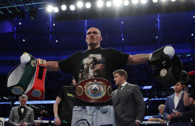 Депутаты хотят наградить Усика: Рада поддержала запрос к Президенту