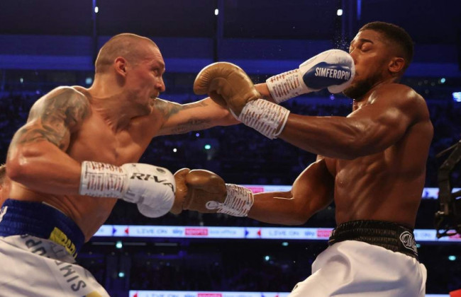 Усик и Джошуа могут провести бой-реванш в марте