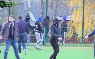 На матче Второй лиги произошла массовая драка с участием фанатов