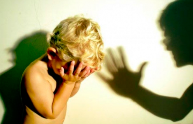 Які дії вважаються насильством над дітьми: деталі